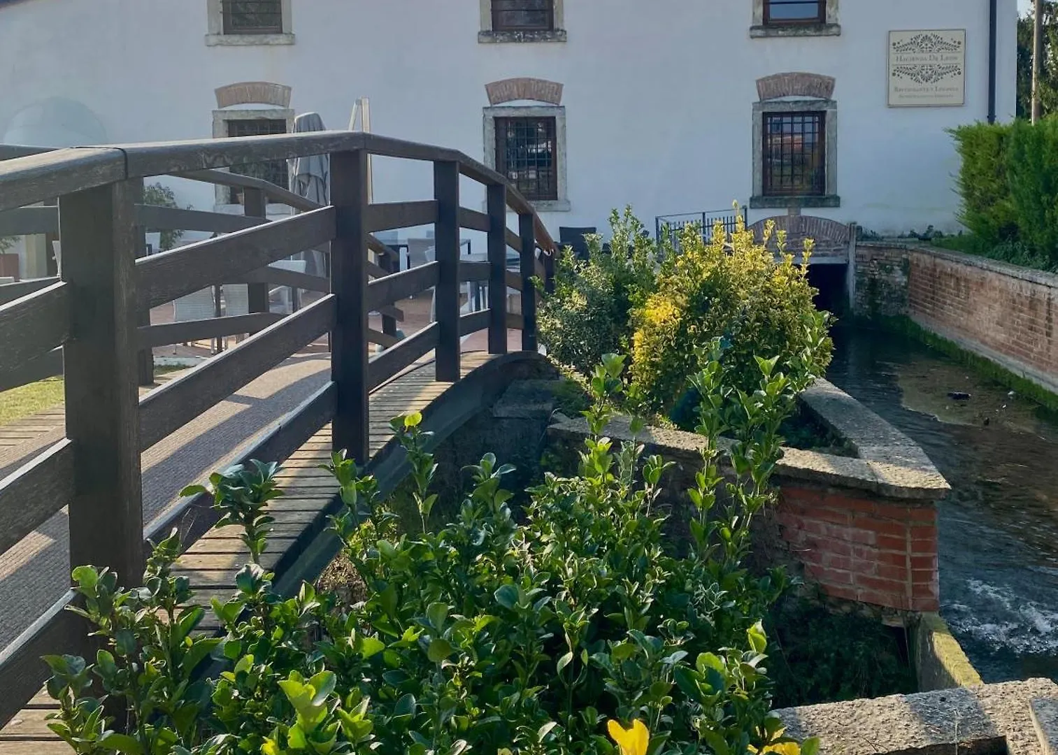 Hacienda De Leon Hotell Isola della Scala 0*,  Italien