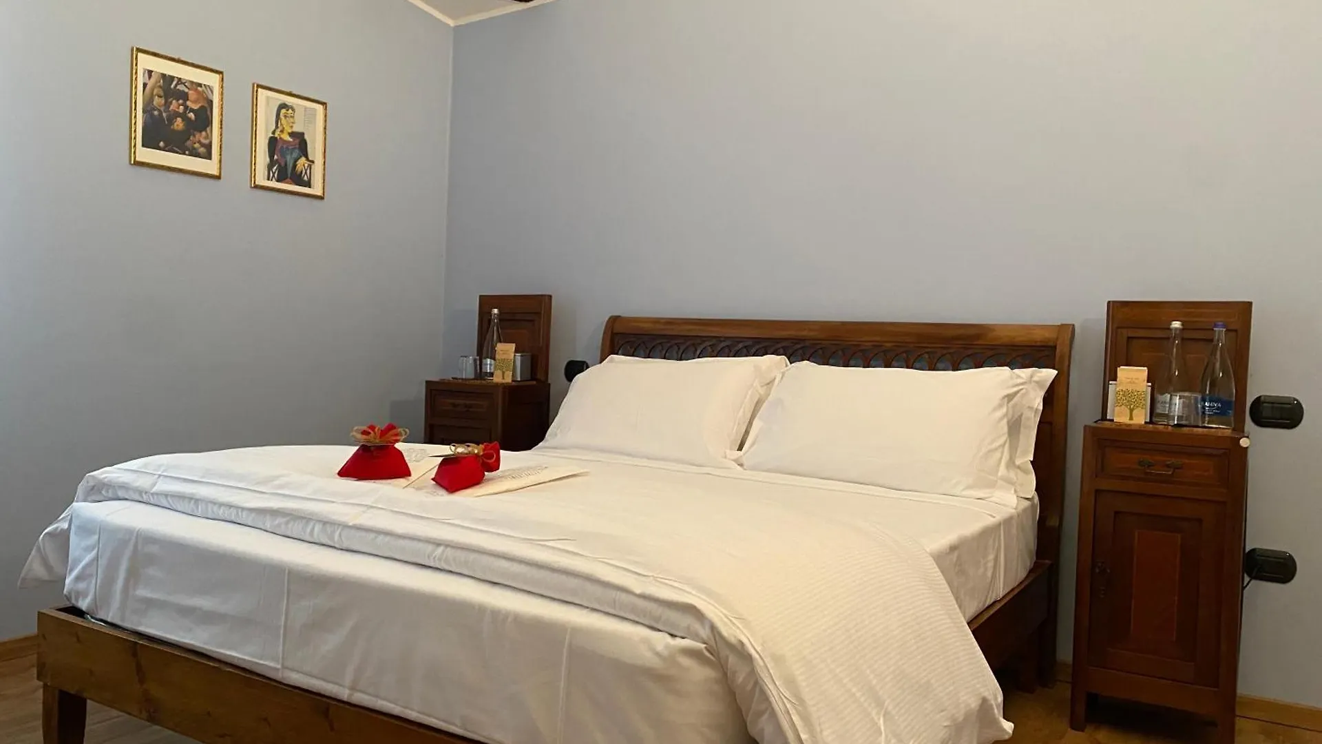 Hacienda De Leon Hotell Isola della Scala 0*,  Italien