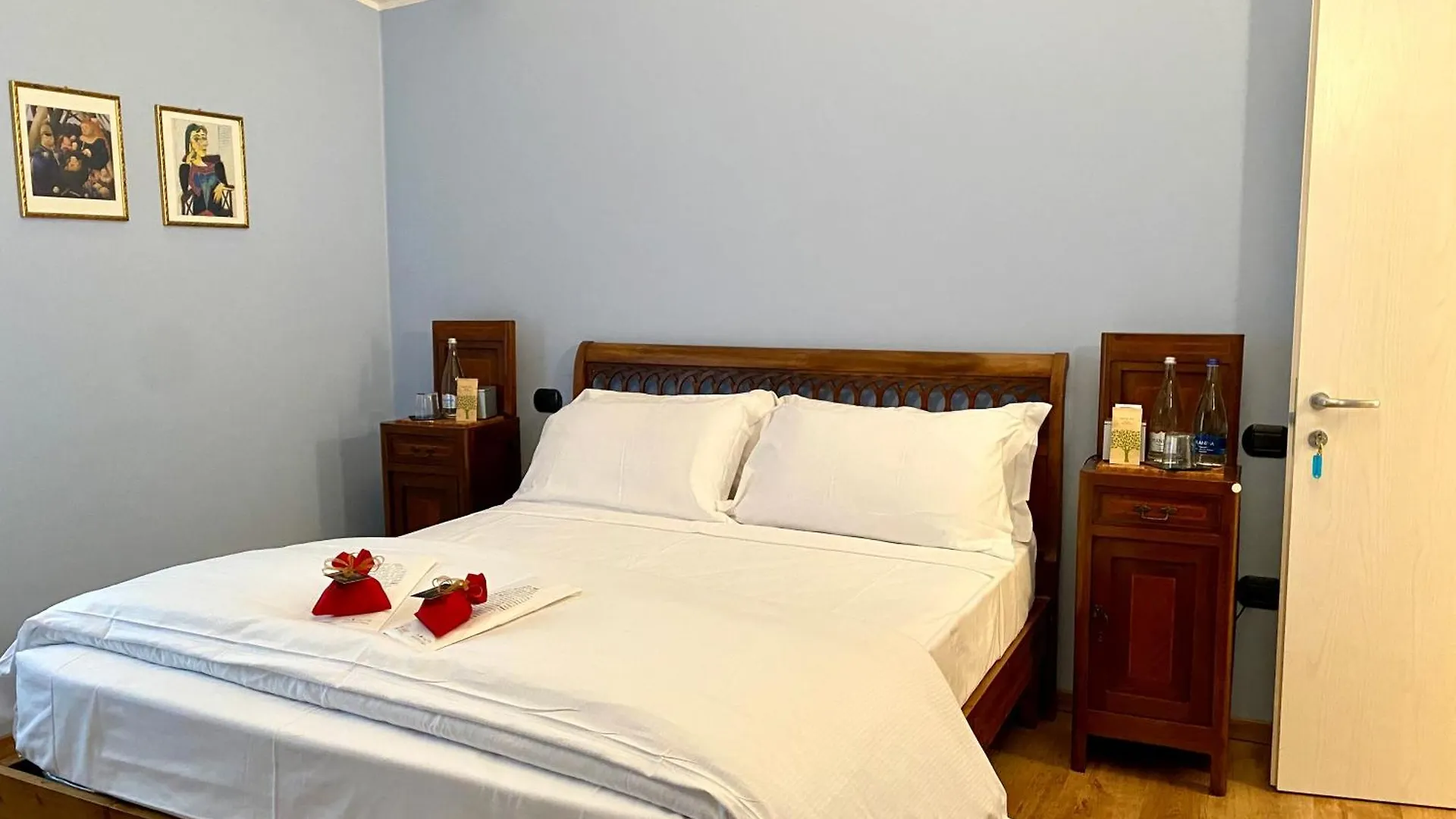 Värdshus Hacienda De Leon Hotell Isola della Scala Italien